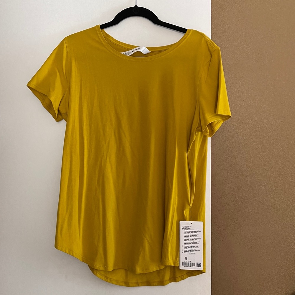 NWT Lululemon Love Crew